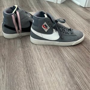 Womens Nike mid blazers